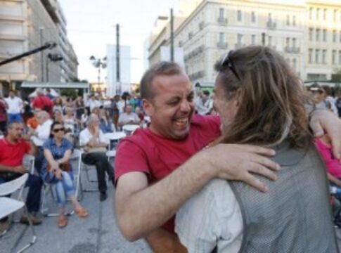 Greeks celebrate OXI vote