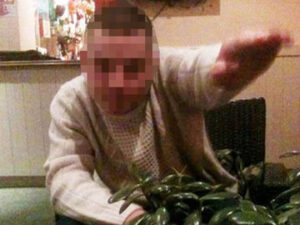 uncontrollable_Nazi_salute