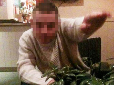 uncontrollable_Nazi_salute