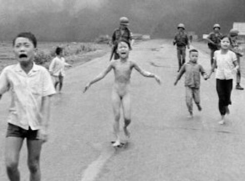 napalm girl banned by zuckerberg