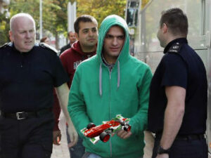 8-year-old-unaccompanied-child-migrant-calais