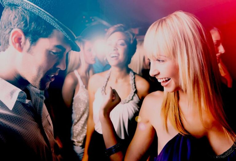 5 Ways in Which You Can Rock at Singles Nights