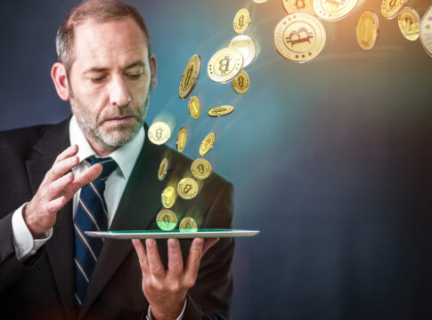 Bitcoin BTC - virtual money Rising Price of Bitcoin