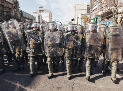 Riot Police Depositphotos_155970182_l-2015