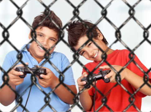 Kids playstation cages