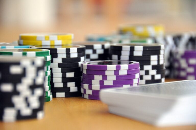 Why Gambling is Growing in the UK