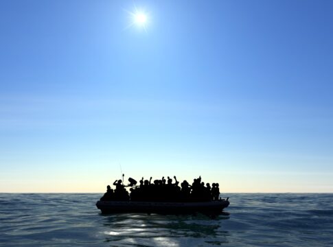 dinghy crossing English Channel French police