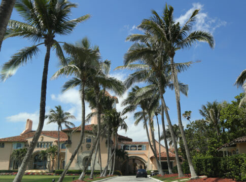 fbi raid trump mar-a-lago