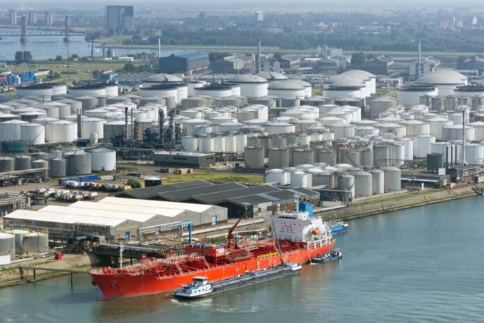 oil tanker terminal greek shipping magnates Putin's Evil War