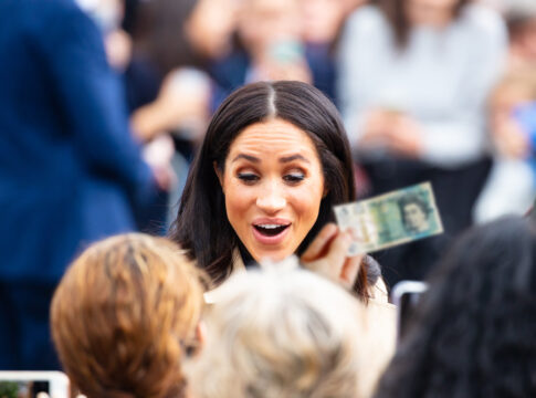 meghan markle five pound note