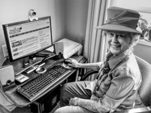 queen-internet-SQUIB