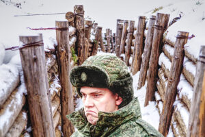 russian soldier trench declining Russian population