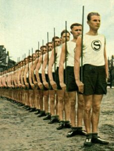 Nazi Schutzpolizei beim Sport