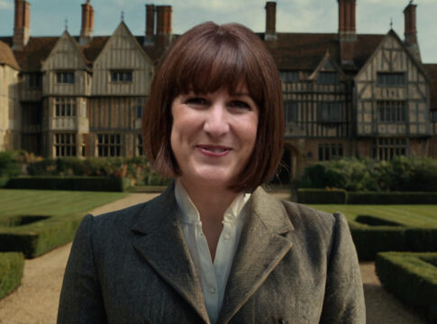 rachel reeves outside second home winter fuel payments