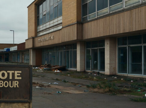 vote labour shopping centre Anti-business