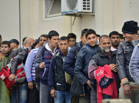 Depositphotos_86066290_S illegal immigrants asylum seekers
