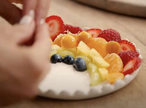 fruit on a fucking plate meghan markle