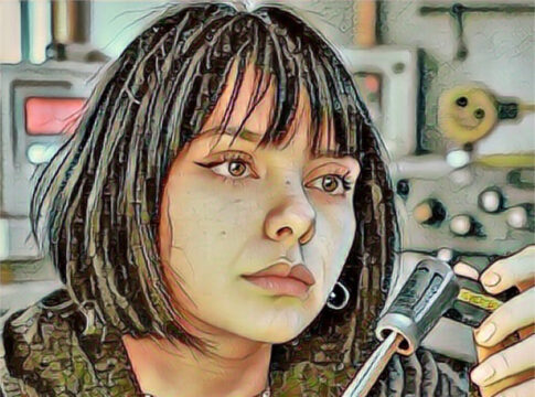 rsold5-fin R gets a job