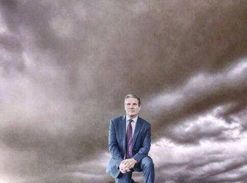 starmer-knee-union-jack-2 hand foot Labour is a laughingstock