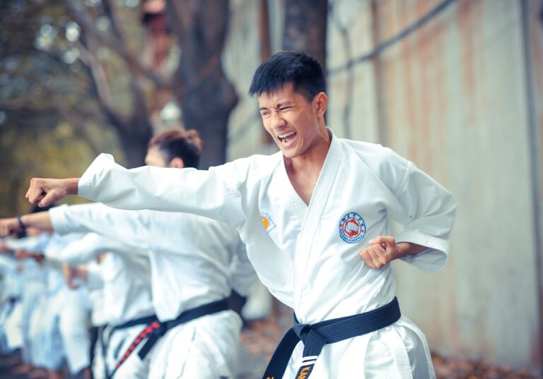 How to Choose the Right Martial Arts Dojo For Beginners and Intermediates
